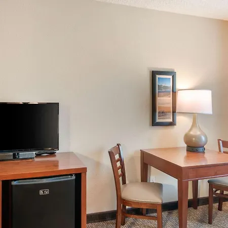 Comfort Inn Medford North-3